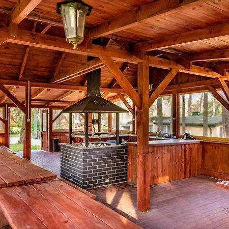 Lesne Uroczysko * Ustka